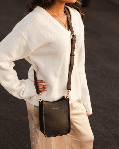 ~ LOUENHIDE Parker Phone Crossbody Bag - Chocolate