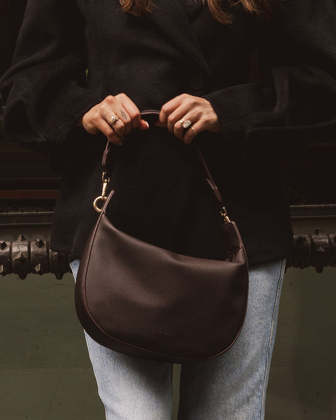 ~ LOUENHIDE Georgina Shoulder Bag - Chocolate