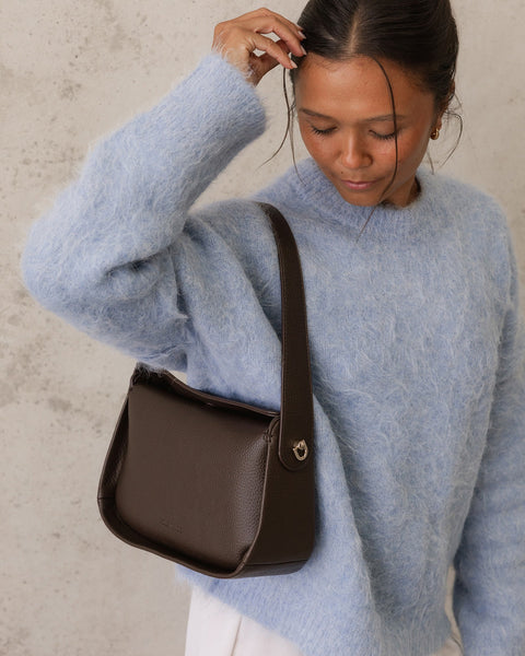 ~ LOUENHIDE Maddie Shoulder Bag - Chocolate