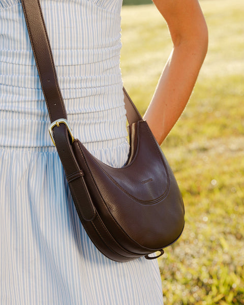 ~ LOUENHIDE Lane Crossbody Bag - Chocolate