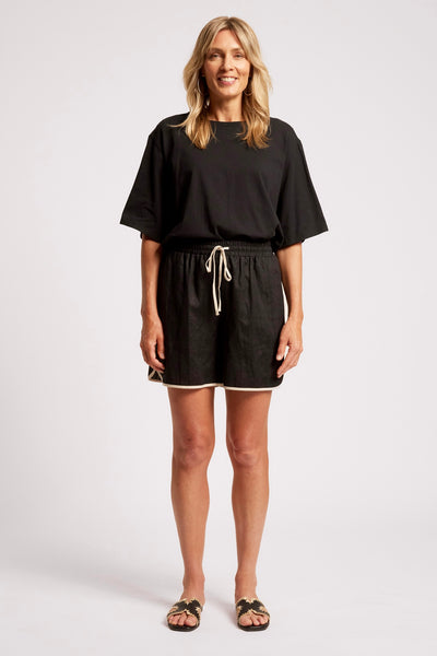 Maris Splice Short - Black/Tusk