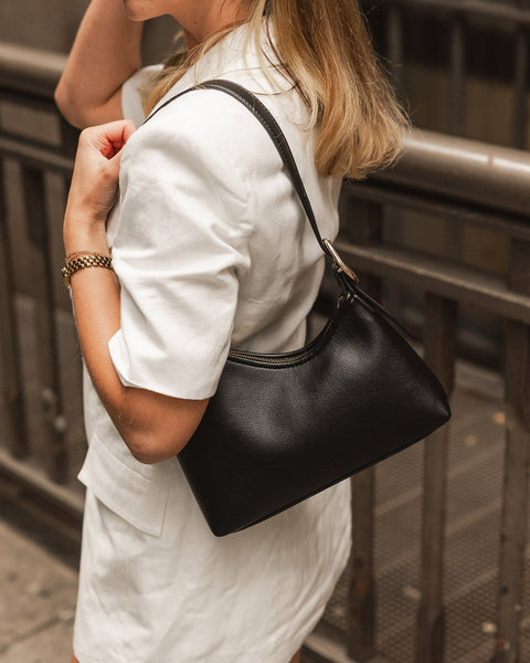 ~ LOUENHIDE Amelia Shoulder Bag - Black