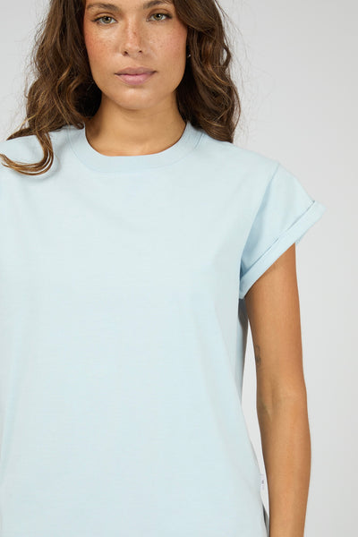 Essential Tee - Light Blue