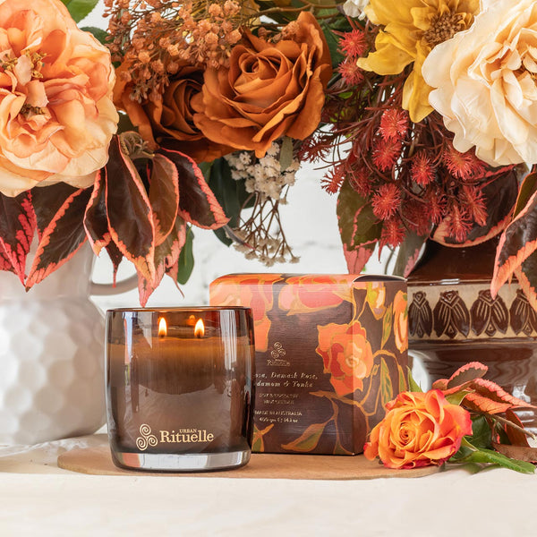 ~ Urban Rituelle Art of Flowers Scented Soy Candle - Mimosa, Damask Rose, Cardamom & Tonka