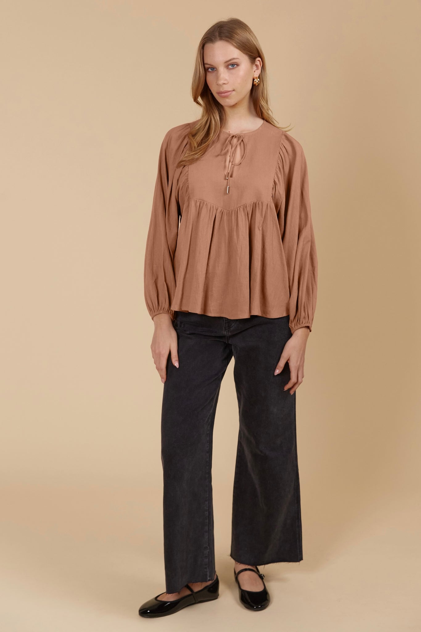 Venus Blouse - Toffee