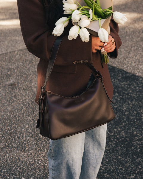 ~ LOUENHIDE Roxanne Shoulder Bag - Chocolate