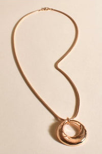 ~ Jones Circle Pendant Necklace - Gold