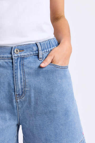Birdie Denim Short - Light Blue Wash