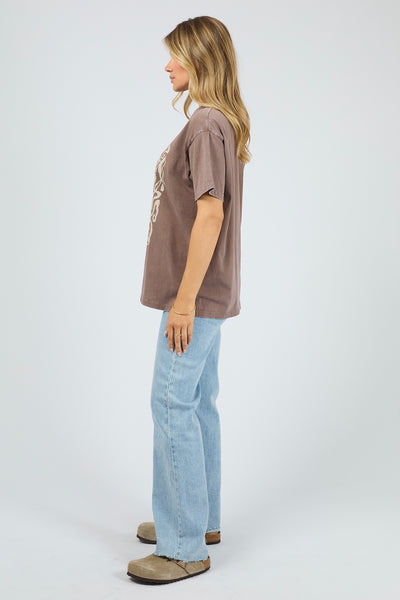 Fields Relaxed Tee - Coffee