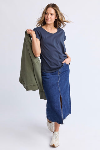 Manly Vee Tee - Navy