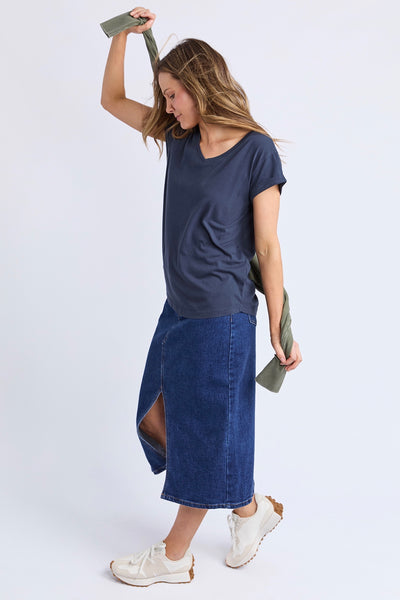 Manly Vee Tee - Navy