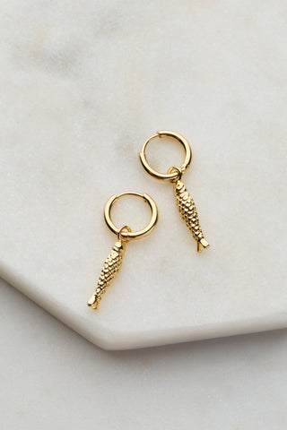 ~ Zafino Tate Huggie Earring - Gold